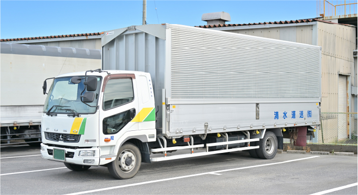 車両 大型車　19台